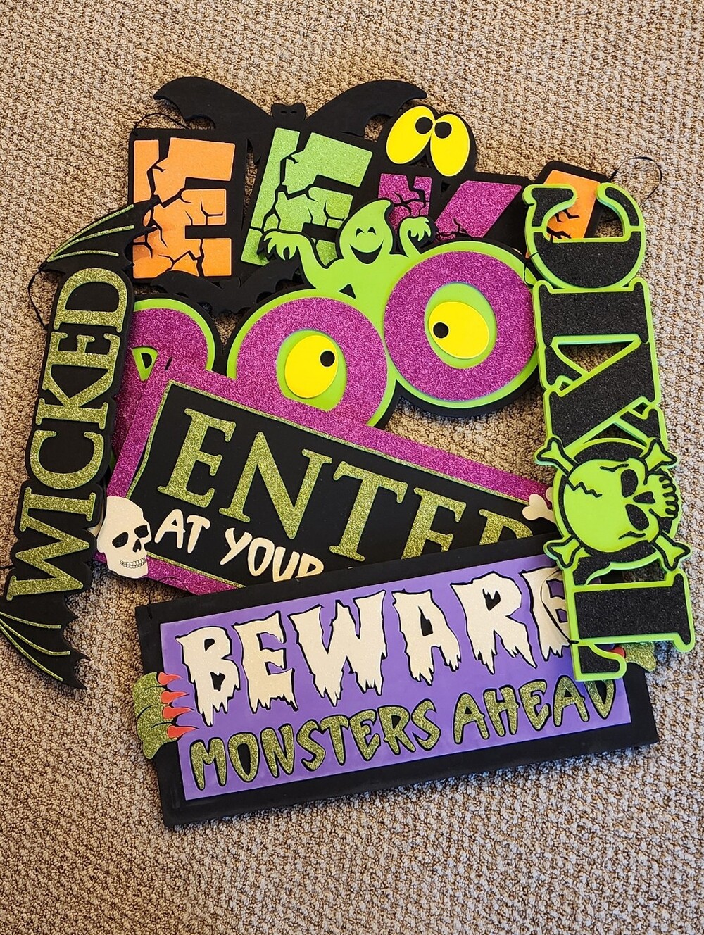 6 Large Foam Glitter Halloween Hanging Signs - Neon Green, Purple, Black, Orange